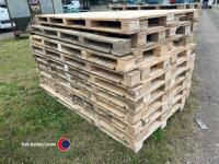 20 x large 8 x 4 pallets with ply top ideal for livestock barrier, lambing pens, cladding, splitting sheds - 3