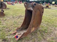 Digger bucket