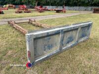 Grain pusher with JCB brackets or fork lift tine mounting - 4