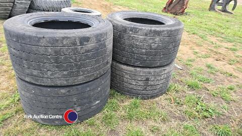 4 x 455-45-225 Michelin tyres