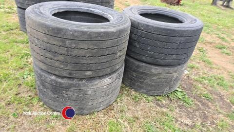 4 x 455-45-225 Michelin tyres