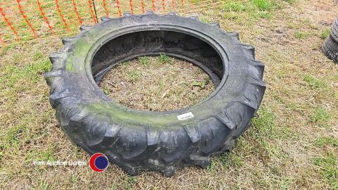 12.4 x 23 tyre