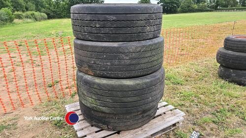 4 x 385/65 R22.5 tyres