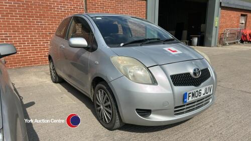 2006 Toyota Yaris Y3 - FM06 JUV - petrol - 7 former keepers - HPi clear - MOT 10/3/26 - 86892 miles - V5 in office