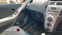 2006 Toyota Yaris Y3 - FM06 JUV - petrol - 7 former keepers - HPi clear - MOT 10/3/26 - 86892 miles - V5 in office - 10