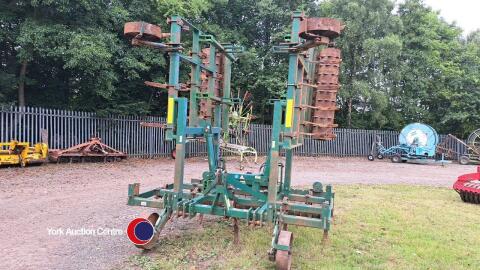 Cousins 6m triplex tines folding, 2014