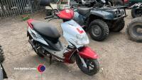2015 Yamaha jog 50 - YS64 UME - MOT 7/3/26 - V5 in office - HPi clear - 3 former keepers , key in office - 2