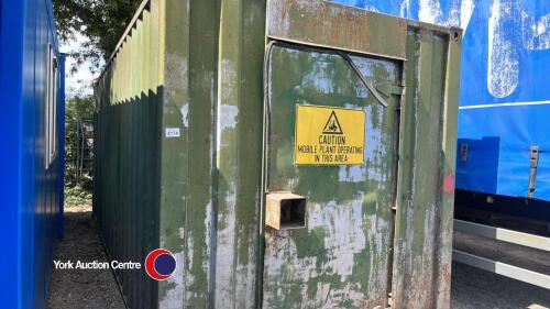 Shipping container