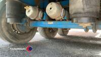 34ft tri-axle trailer, air brakes all lights work - 5