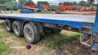 33ft tri axle bale trailer. Super single wheels. Hydraulic brakes - 3