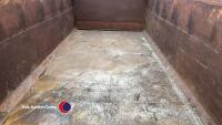 Easterby 12T with hydraulic door and sprung drawbar, super singles, good floor - 6