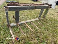 Bobcat muck fork