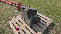 New Holland 450kg weight - 3