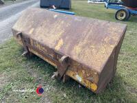 Tractor bucket - 3