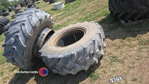 Stock duals 420/85R28