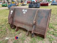 Mason 5ft bucket with Kramer brackets - 4