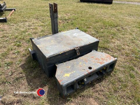 Weight block with tool compartment