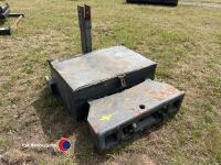 Weight block with tool compartment