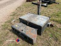 Weight block with tool compartment - 2