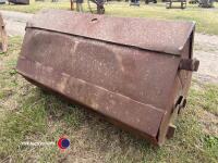 Massey loader bucket - 3