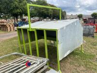 Calf creep feeder with new trough - 2