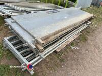 Bateman fixed sheep handling system, will hold 250 adult sheep - 3