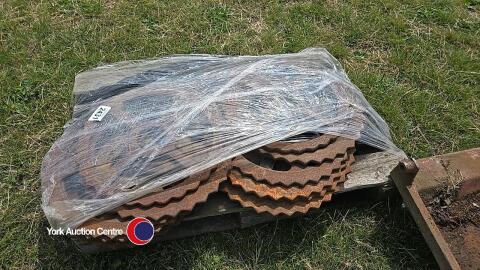 Pallet of Cambridge roller rings