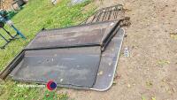 Horse box dividers - 3