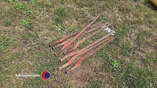 Quantity of muck fork tines