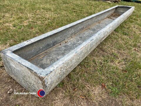 Cattle feed trough