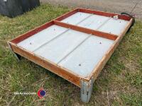 Electric hen brooder - 3