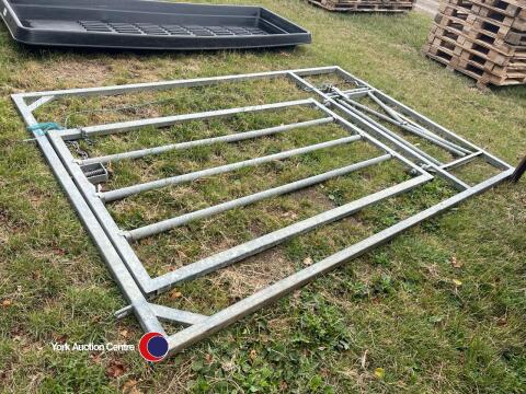 IAE calving gate, little used