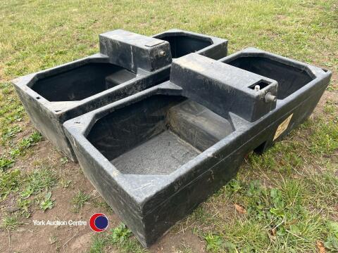 2 x water troughs plastic