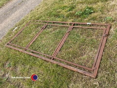 Sheep dividing gate