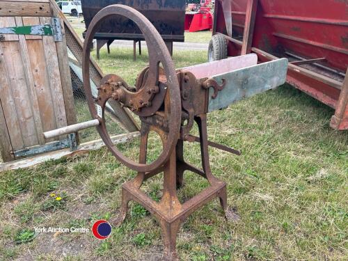 Old hand driven straw chopper
