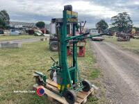 Brand 3 phase under slats slurry stirrer, depth control, angle and flow direction adjustment, portable on wheels. - 3