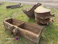 3 x JCB digger and ditching buckets - 2