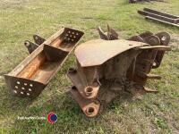 3 x JCB digger and ditching buckets - 3