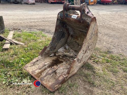 Large digger bucket
