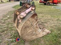 Large digger bucket - 4