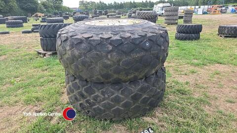 Alliance 23.1 - 26 wheels and tyres, removed from Ford