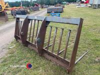 Muck fork with Manitou brackets - 4