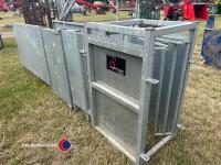 Galvanised sheep head gate and inspection panels - 2