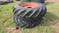 18.4/15 30 wheels and tyres