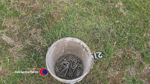 Trailer hooks