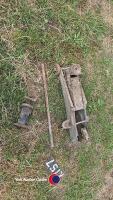 2 car jacks