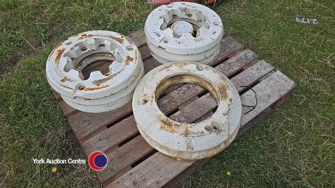 Wheel weights 6 x 50kg and adapter plates, fits standard continental hub with bolts