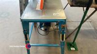 Table saw bench, 240 volts - 2