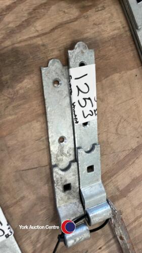 Brand new galvanised gate hinges