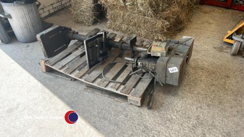 Workshop pillar drill